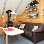 4 Person In Oksbol-by Traum *