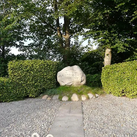 4 Person In Oksbol-by Traum