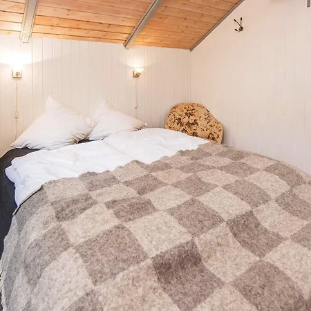 度假居 4 Person In Oksbol-by Traum