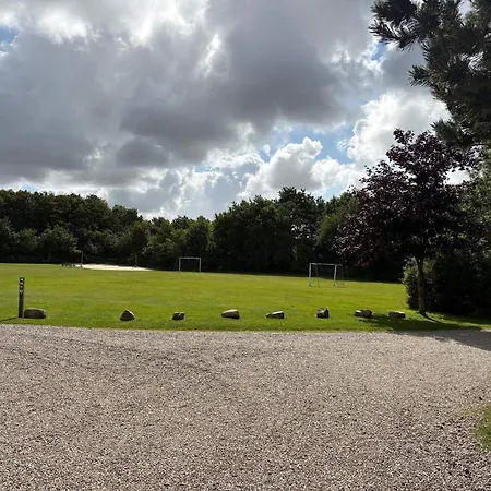 4 Person In Oksbol-by Traum *