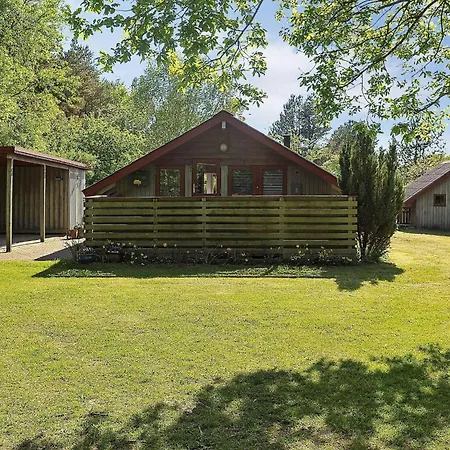 4 Person In Oksbol-by Traum *