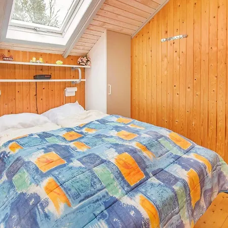 4 Person In Oksbol-by Traum *